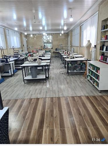 tikis fabrikinde elanlari: Atelye və tikiş istehsalı üçün tam təchizatlı sex - Geniş, işıqlı — 2