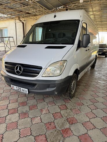 мерседес автомобиль: Mercedes-Benz Sprinter: 2011 г., 2.7 л, Механика, Дизель, Фургон