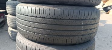 Təkərlər: İşlənmiş Şin Kumho 235 / 60 / R 18 — 2
