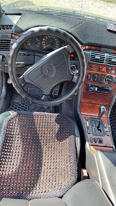 Mercedes-Benz: Mercedes-Benz E-Class: 1998 г., Седан — 7