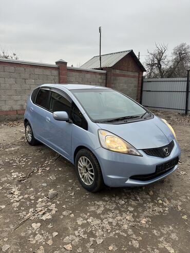 Honda: Honda Fit: 2008 г., 1.3 л, Вариатор, Бензин, Хэтчбэк