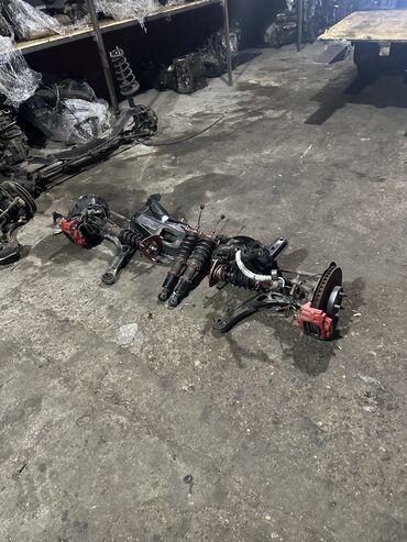 Суппорты: Комплект суппортов Subaru 2004 г., Б/у, Оригинал, Япония — 2