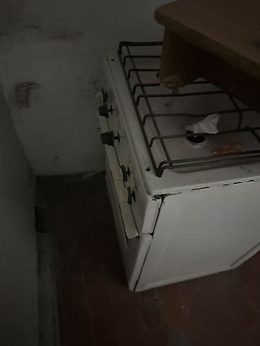 газ плита с духовкой: Газовая плита с духовкой, напольная, белая.Все зарчасти на месте.Все — 3