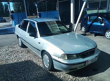Daewoo Nexia: 2007 г., 1.6 л, Механика, Бензин, Седан