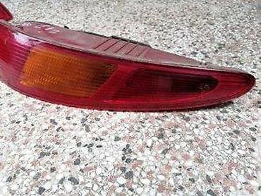Stop svetla: Alfa Romeo GT zadnji desni stop. Alfa Romeo GT zadnji desni stop — 2