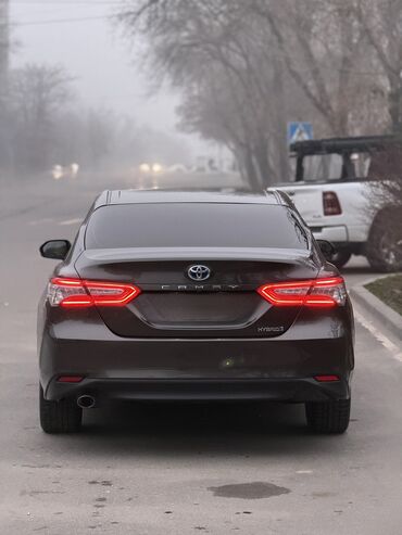 Toyota: Toyota Camry: 2020 г., Автомат, Гибрид, Седан — 2