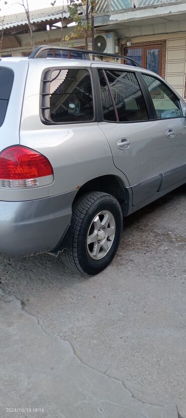 авто росрочку: Hyundai Santa Fe: 2005 г., 2.4 л, Механика, Бензин, Внедорожник