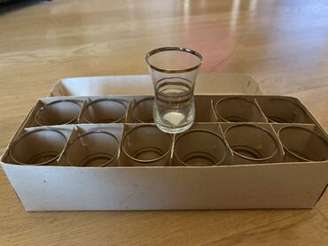 xrustal qab: Rümkalar, rəng - Qızılı, Şüşə, 12 ədədli dəst, SSRİ lalafo.az -da xrustal qab: Rümkalar, rəng - Qızılı, Şüşə, 12 ədədli dəst, SSRİ