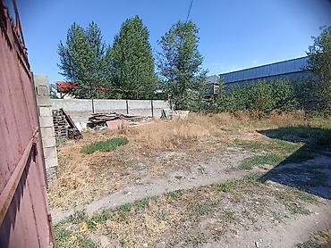 Продажа коттеджей и домов: 🏡 Срочно продаётся дом! 📍 Район Кирком, угловой участок 📐 Дом — 100 — 10