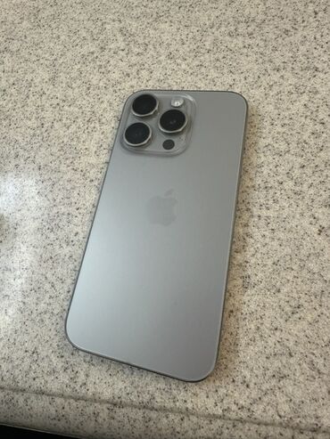 IPhone 15 Pro, Natural Titanium