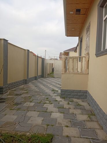 Həyət evləri və villaların satışı: Savalanın girişində 2 sot yarımda 120 kvadrat 4 otaqlı yola 300 metr — 2