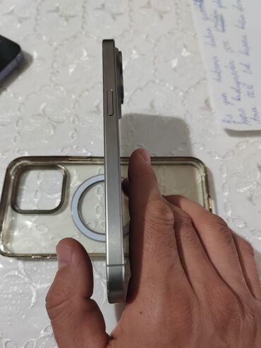 Apple iPhone: IPhone 15 Pro Max, 256 GB, Natural Titanium — 6