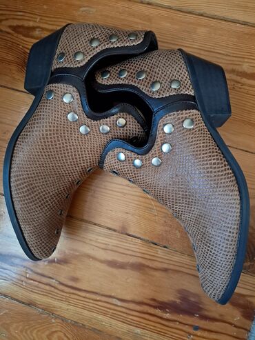 бежевые мужские мокасины: Размер: 38, цвет - Коричневый, Новый