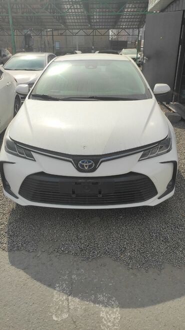 Toyota: Toyota Corolla: 2018 г., 1.8 л, Вариатор, Гибрид, Седан