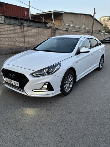 Hyundai: Hyundai Sonata: 2021 г., 2 л, Автомат, Газ, Седан