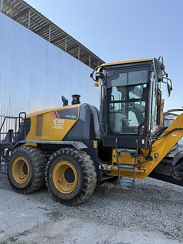 Грейдеры: Автогрейдер LiuGong CLG4215D - Назначение: профилирование и планировка — 6