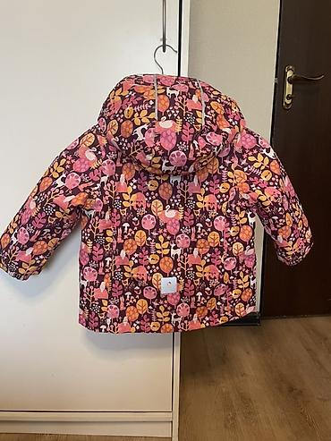 Куртки: Продаю зимнюю куртку и штаны, б/у. Состояние отличное. Размер 98 (на — 4