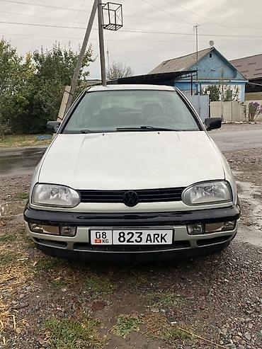 Volkswagen Golf: 1993 г., Хэтчбэк