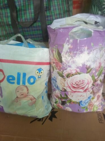 вещи пакетом на девочку: Отдам два пакета вещей от рождения до 6 месяцев и комбинезон зимний