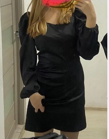 элегантное маленькое черное платье: Кече көйнөгү