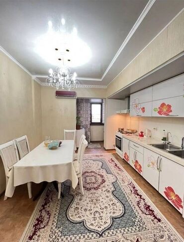 кв кут: 5 и более комнат, 150 м², 106 серия, 3 этаж, Евроремонт