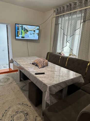 срочно продаю участок газ канализация есть: Дом, 60 м², 4 комнаты, Собственник, Косметический ремонт
