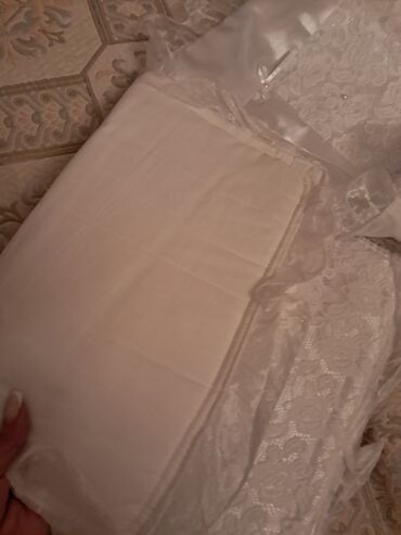 Örtüklər: Xestexana çıxışı belek, çanta, sebet. Tezedir. Ağ rəngdə körpə — 7