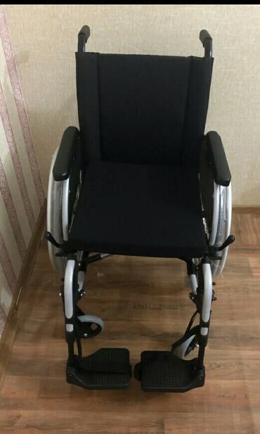 коляска инвалидная: Unvan razin bakixanov Elil arabasi ağir ceki ucun 130 kg ceki goturur