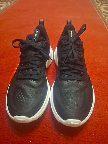 юбка шорты бишкек: Кроссовки Li-Ning — оригинал. Размер: 42. Жаңы. - Цвет: черный верх — 3