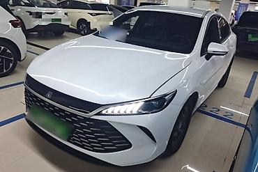 byd qin plus салон: BYD Qin PLUS 2025 DM-i Smart Drive 55KM Leading — 1