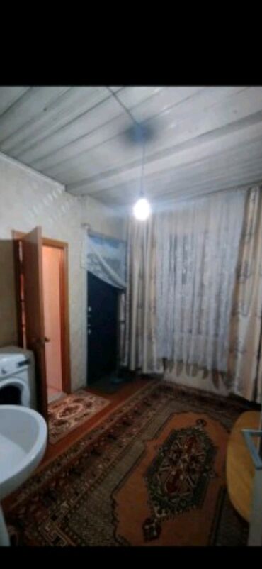 снять квартиру в частном секторе: 70 кв. м, 4 бөлмө, Унаа токтотуучу жай, Забор, тосулган