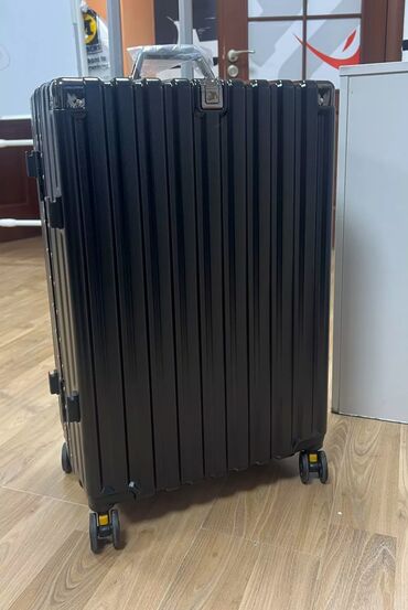 Чемоданы: Продаю чемоданы на любой вкус и цвет. Хорошие цены. Есть все размеры at lalafo.kg — 22 Чемоданы: Продаю чемоданы на любой вкус и цвет. Хорошие цены. Есть все размеры — 22