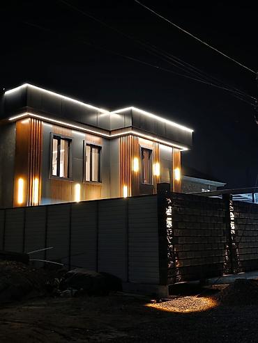 светлая поляна: 6 комнат и более, 210 м², 3 соток, Бишкек, Нижний Орок с. Собственник — 1