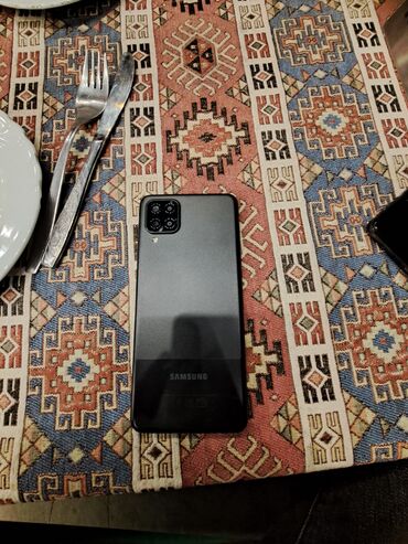 samsun a3: Samsung Galaxy A12, 32 GB, rəng - Qara, Düyməli, Sensor, Barmaq izi