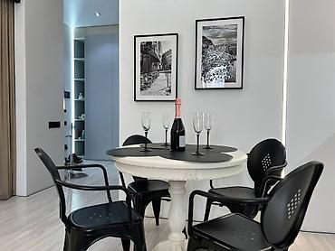 Посуточная аренда квартир: 1 комната, Душевая кабина, Постельное белье, Кондиционер — 8