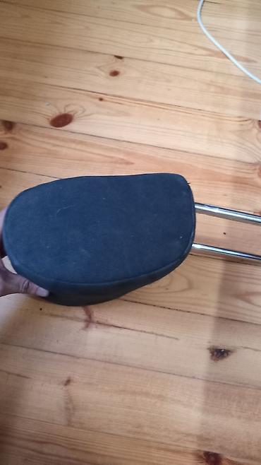 Avtomobil oturacağı üçün başaltı (headrest) - Rəng: qara, naxışlı lalafo.az -da Avtomobil oturacağı üçün başaltı (headrest) - Rəng: qara, naxışlı