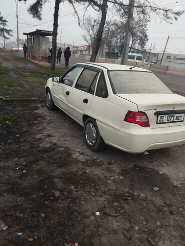 каропка на нексия: Daewoo Nexia: 2012 г., 1.6 л, Механика, Бензин, Седан