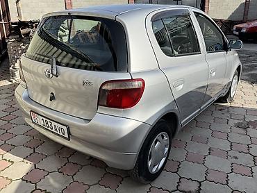 Toyota: Toyota Vitz: 2000 г., 1 л, Автомат, Бензин — 3