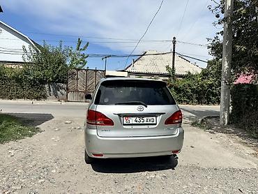 гур зил: Toyota Ipsum: 2001 г., 2.4 л, Автомат, Газ, Минивэн — 9