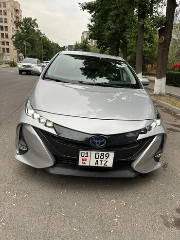Toyota: Toyota Prius: 2021 г., 1.8 л, Робот, Электромобиль, Хэтчбэк