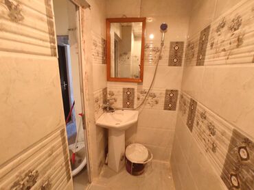 Uzunmüddətli kirayə mənzillər: Super təmirli ev öz şəkilləri Şamaxinka 20 yanvar metrosu yaxınlığında -da lalafo.az — 8 Uzunmüddətli kirayə mənzillər: Super təmirli ev öz şəkilləri Şamaxinka 20 yanvar metrosu yaxınlığında — 8