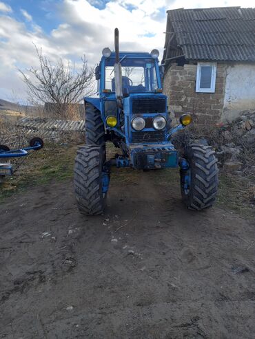 baglar: Traktor Belarus (MTZ) MTZ82, 1993 il, motor 3.5 l, İşlənmiş