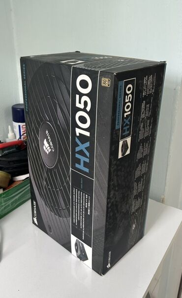 Ana platalar: Qida bloku Corsair, 1000 W