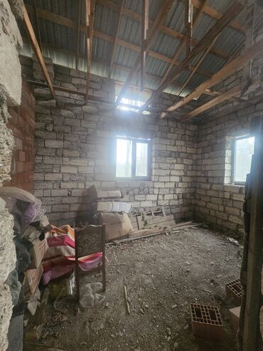 Həyət evləri və villaların satışı: 4 otaqlı, 100 kv. m, Təmirsiz — 5