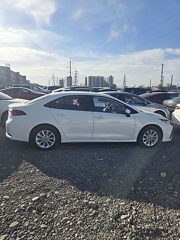 corolla runx: Toyota Corolla: 2022 г., 1.8 л, Автомат, Гибрид, Седан — 3