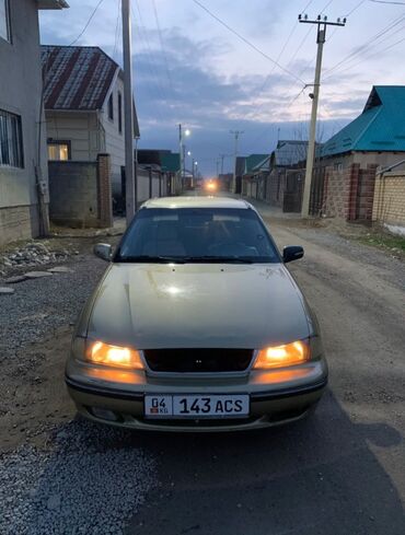 нексиа 2013: Daewoo Nexia: 2003 г., 1.6 л, Механика, Бензин, Седан