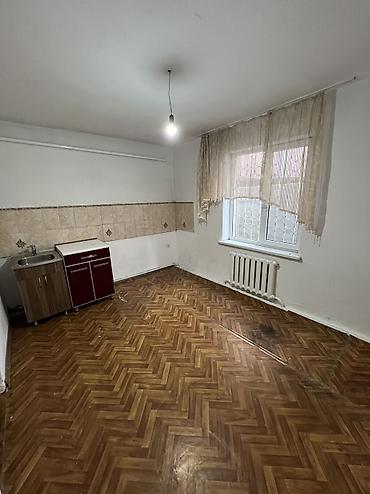 Продажа комнат: Сдаются комнаты на длительный срок
Ж/м Кара-Жыгач 
Частично с мебелью — 7