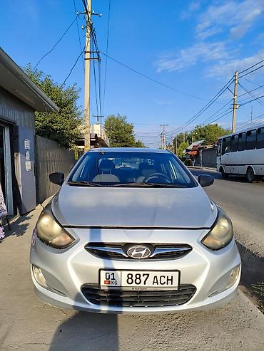 артём: Hyundai Solaris: 2013 г., 1.4 л, Автомат, Бензин, Седан — 1