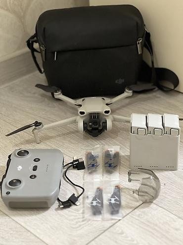 DJI Mini 3 Fly More Combo Ультралёгкий квадрокоптер с передовой