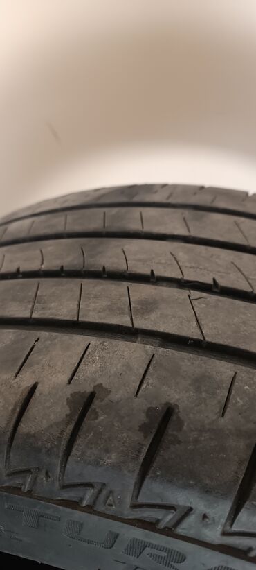 Шины: Шины 235 / 45 / R 18, Лето, Б/у, Комплект, Легковые, Таиланд, Bridgestone